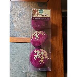 Winter Wonder Lane Festive Bloom Collection 3 pc Velvet Purple Ornaments